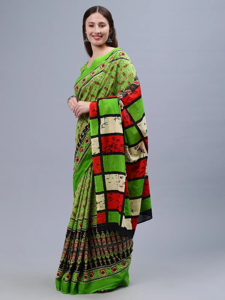 Green Printed Malmal Cotton Saree-1.webp